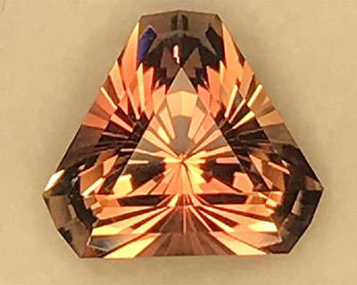 2.30 ct Oregon Sunstone, 8.2 mm, Loop clean, Tribal Cut, rough from Ponderosa Mine