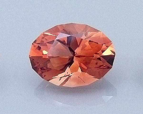 4.70 ct Peach Oregon Sunstone in Fancy Oval Brilliant