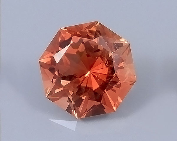 4.19 ct Peach-Red Oregon Sunstone in Sawtooth Barion Octagon, Rough from Sunstone Butte Mine
