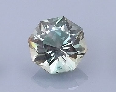 1.98 ct Blue-Teal Dichroic Oregon Sunstone In Sawtooth Square Octagon